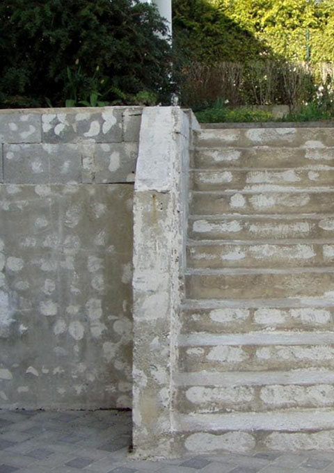 Mauerverblender Weiß Treppe vorher Beton BK